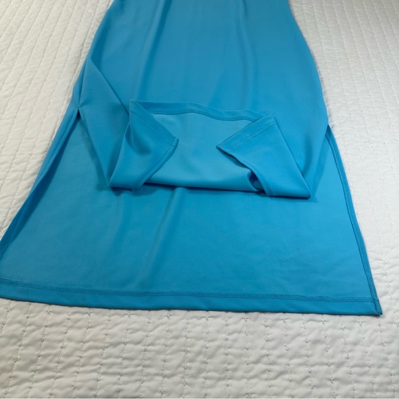 Boston Proper Turquoise Beyond Travel Sweetheart Neckline Midi
Dress Size M - Picture 6 of 11